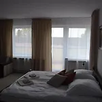 I Szalawa 公寓 Kaliszki